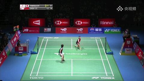 李冰冰再刷新疆雪场 你准备好冲同款雪道了吗