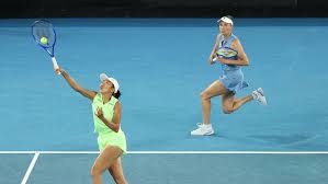 高人气电竞手游玩法详解